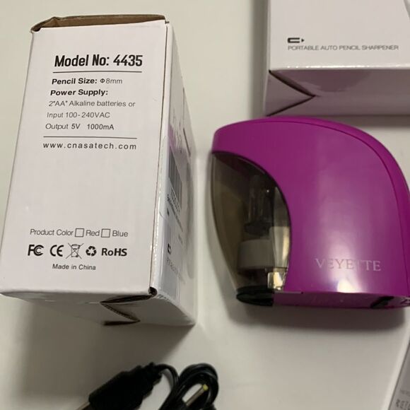 Bundle of 3 pencil sharpeners & 1 alarm clock.  Great for white elephant gifts - Picture 4 of 6